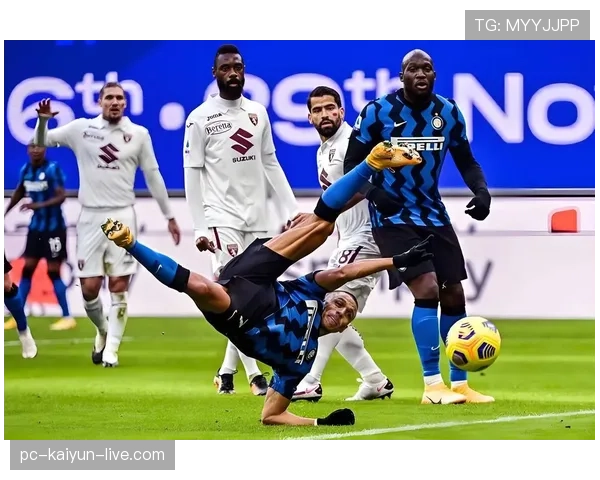 国际米兰陷危机：战术僵化与管理失策动摇豪门地位